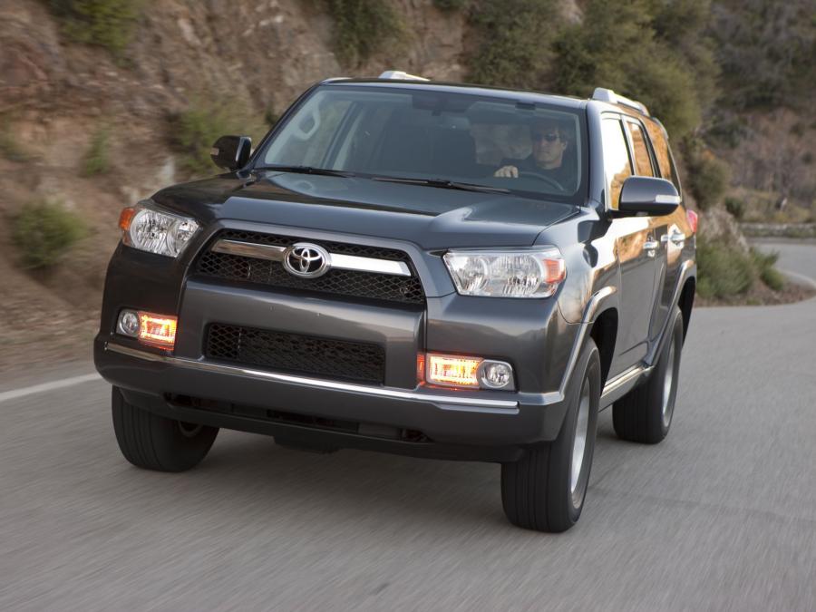 Toyota 4Runner SR5 2009 года  (фото 6 из 28)